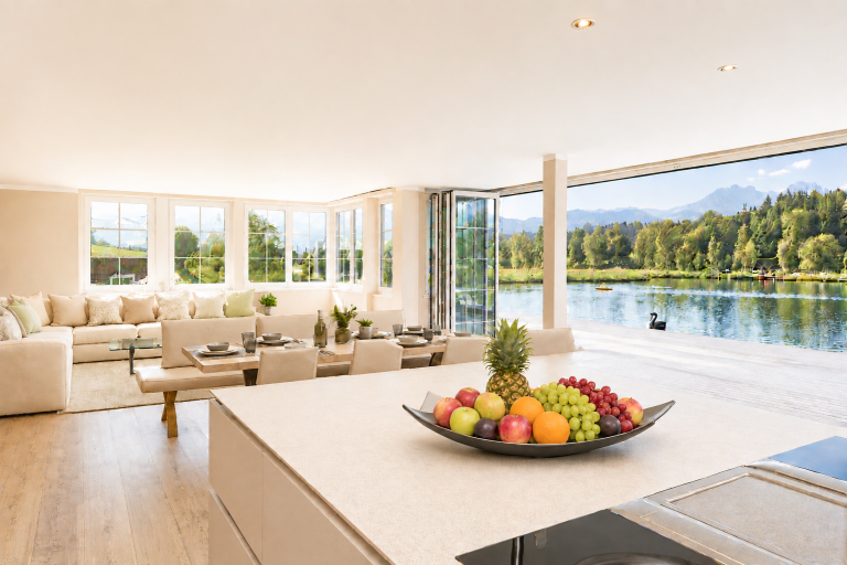 Luxury House Lake View of Lake Schwarzsee with Private Lake Access, 8 bedrooms in Kitzbühel Used for sale For Super Rich