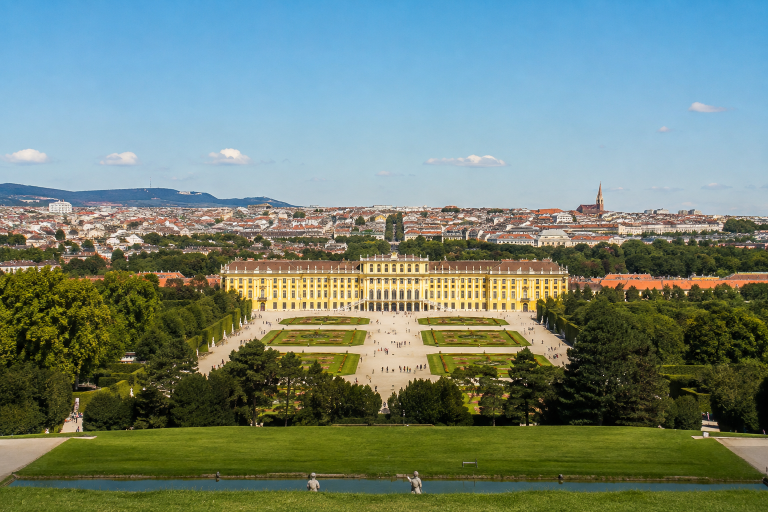 Luxury House Palais Wolter 1872, 5 bedrooms in Vienna price for sale For Super Rich