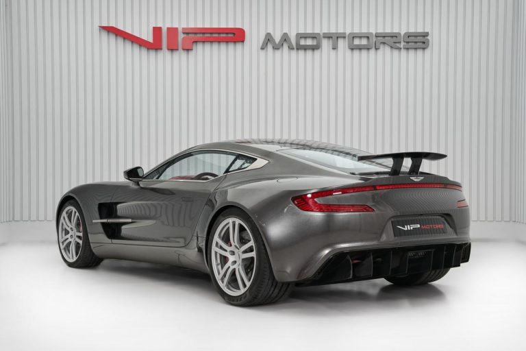 2011 Aston Martin ONE-77 Used for sale For Super Rich