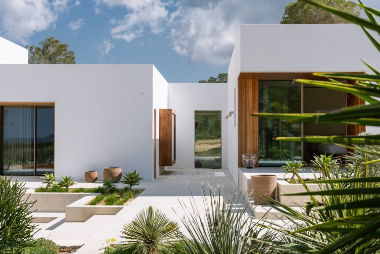 Premium Villa Sea View, 8 bedrooms in Cala Bassa photo for sale For Super Rich
